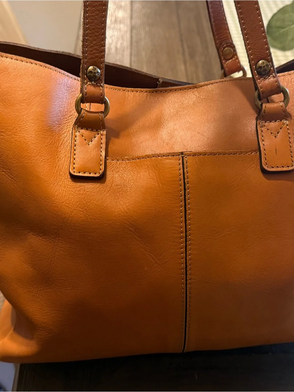 Patricia Nash Full Grain Leather Tote